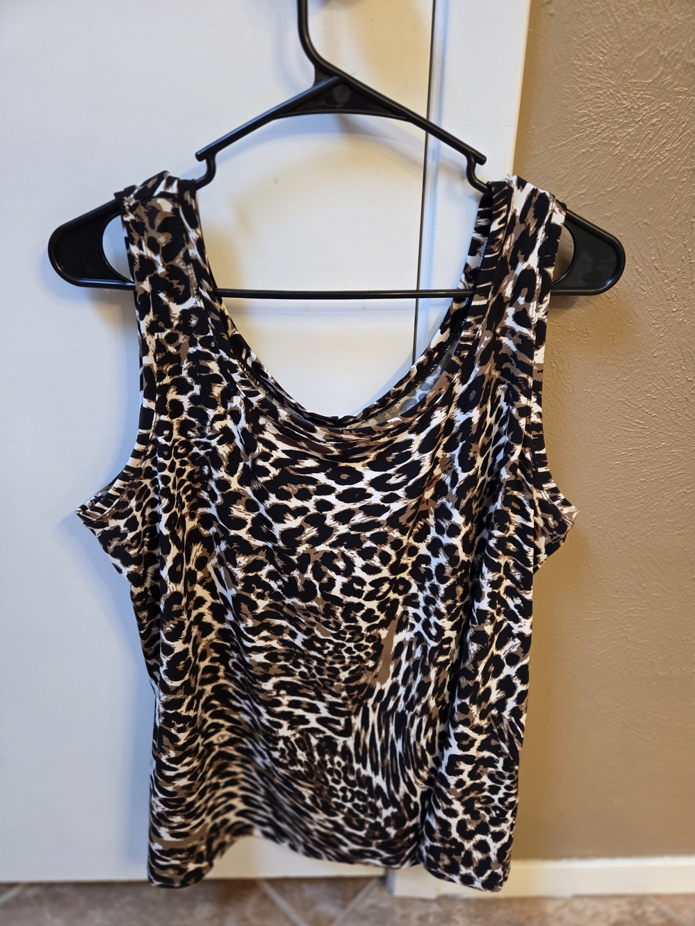 Peter Nygard Leopard Print Tank Top - Black & Cream